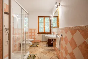 Apartamento 'La Casa Nel Verde' con terraza privada, Wi-Fi y aire acondicionado - Image 2
