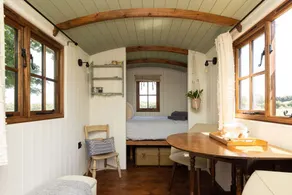 Harbour Ranch Hut - Rustic Countryside Escape - Image 2