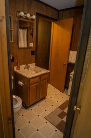 Spacious northwoods getaway in the Powderhorn Mountain village minutes ski hills - Image 3