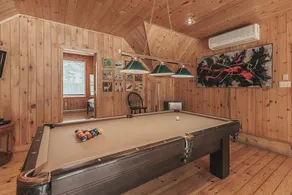 Volleyball Court Log Cabin: Heated Pool & Hot Tub - Image 2