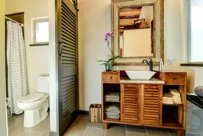 Escape to your private oasis perched on a cliff with a jungle view - Image 2