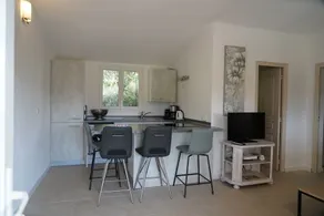 fritliggende hus med privat pool 5 minutter fra strandene - Image 5