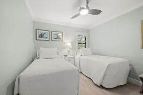 # 231 Sanibel Moorings Courtyard Voir - Image 4