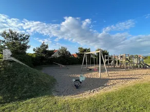 Beautiful sunsets 100 meters from the beach - Image 3