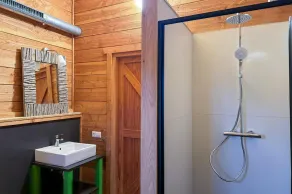 Enjoy camping with the ultimate in glamping comfort! - Image 3