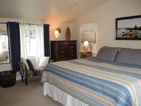 Eagle River Waterfront, Fishing, kayaks, paddleboards, updated, near Dreams Park - Image 5