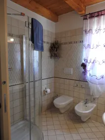 Wohnung mil Balkon Seeblick  ,Clima, Beheizter Pool, Parkplatz, WiFi - Image 4