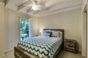 Lake Keowee retreat for 10 with private dock! - Image 4