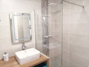 Le Piade, confort moderne, vue dégagée, clim, ascenseur, WiFi - Image 3