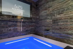 Aquasuite - Luxury Experience & Spa - Image 5
