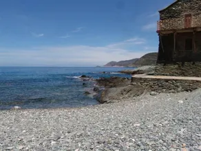 Architect-designed villa in Cap Corse - Image 3