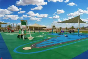 Luxe Ventures Waters Edge Haven - Image 3