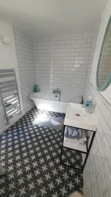 Inglenook Cottage near Porthcawl Town and Beaches - Image 3