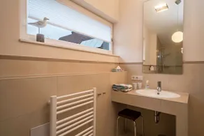 Apartamento 'Pfirsichblüte' en una idílica granja familiar con balcón y vistas a la montaña - Image 3