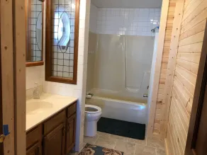BRAND NEW !!!!!  GORGEOUS 3 BEDROOM LAKEFRONT IN VERMILION - Image 3