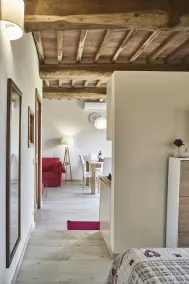 \"Red Rose\" Wohnung mit Blick auf Siena - Image 4