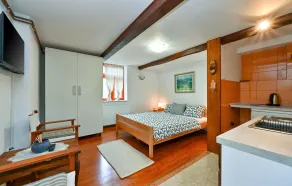 Amazing Home In Donja Pacetina - Image 2