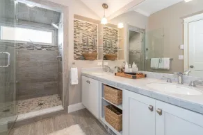Peaceful Home-Like Condo - Spacious, Private Deck, Fireplace condo - Image 2