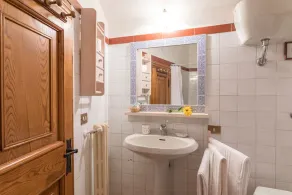 Elegante dimora storica, 12 posti letto, perfettamente restaurata in stile tipico toscano, con vista - Image 2