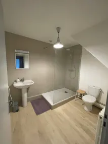 Volnay: Charlotte hus - Image 2