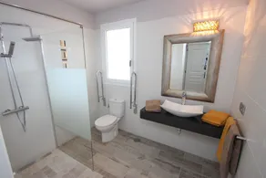 Tasteful maison de vacances 4 chambres 3 salles de bain / 8 Pers.(Max 10) - Image 4