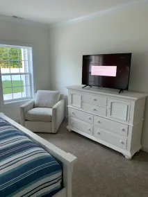 Brand New! 4 Bedroom 3-1/2 bath beach house.  Large rear yard and patio! - Image 5