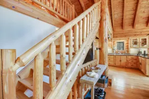 LodgeLife Springbrook - Unwind in Nature Lux Log Cabin in the Heart of Adventure - Image 2