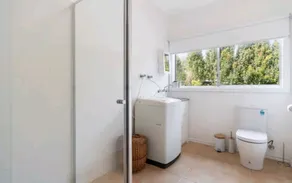 BEACH House Getaway @ Blairgowrie - Image 2