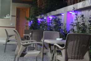 Apart-hotel, garden views, free WiFi and free private parking - Image 4