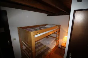 3rd floor, view mountain, balcony, parking, tv, ski locker, 27m², Auris en Oisans - Image 3