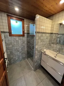 6-person chalet in the heart of Champsaur - Image 3