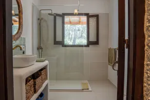 House with private pool in the forest Cala Morell, Ciutadella de Menorca - Image 4