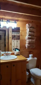 Cozy Cabin - Hot Tub! 1 Mile From Downtown Helen - Image 3