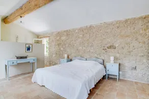Mas Des Collines - Six Chambres Villa, Couchages 12 - Image 3