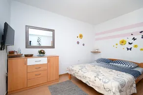 Studio flat with terrace Bibinje, Zadar (AS-18066-b) - Image 3
