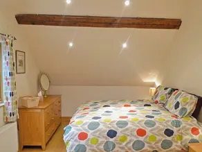 2 chambres à coucher à Monkwood, near Alresford - Image 4