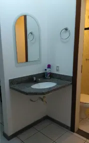 Comfortable apartment with Wi-Fi in the Praia Center Shopping Mall on Praia do Morro beach. - Image 3