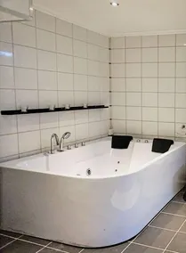 6 person holiday home in Visby - Image 4