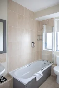 Stunning Sea-View self-catering apartments in Salthill, Galway - Image 3