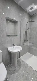 City Escape In Newcastle - 2 Bedroom Apartment - Image 4