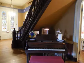 Proctor Mansion Inn - Image 2
