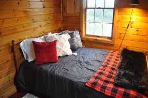 Black Bear Pond Cabins - Image 5