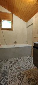 Chalet tout confort - 4 chambres/3 sdb pour 10 personnes - Navette à proximité - Image 3