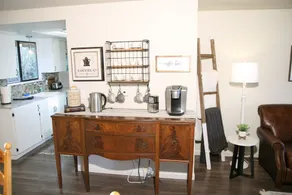 Rainier Villa, 2 minute walk to town - Image 5