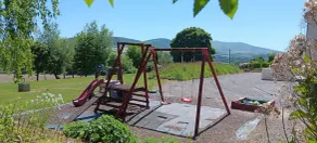 Family Friendly rummelig bolig på stor grund med panoramaudsigt - Image 3