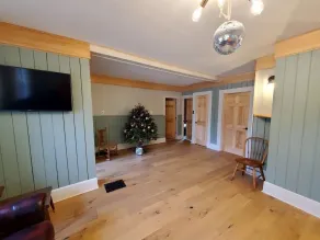 8-bedroom vacation home just 16 minutes from Golf Club at Equinox - Image 2
