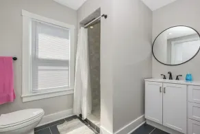 Welcome to the Atlantic Grove, 9 bedrooms 5.5 baths & 2 blocks to the beach. - Image 3
