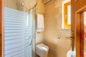 Impressive & Beautifully Restored House - 2 Self-Contained Suites, Private Pool & Stunning Views! - Image 2