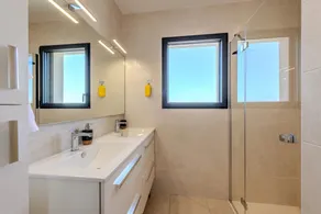 Ti Braz – Stunning House with Sea View, Private Pool & Wi-Fi in Plouguerneau - Image 4