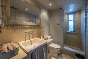 On A Lush Hill A Secluded Country Home With Infinity Pool And Endless View - Image 3
